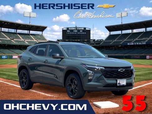 New 2026 Chevrolet Trax LT w/ Driver Confidence Package FWD image 1