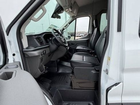 New 2026 Ford Transit 250 148 Medium Roof w/ Load Area Protection Package image 5