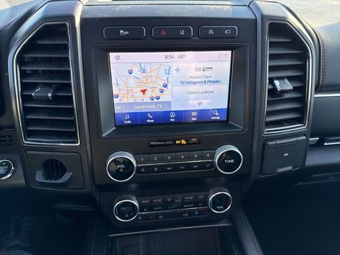Used 2021 Ford Expedition Limited image 24
