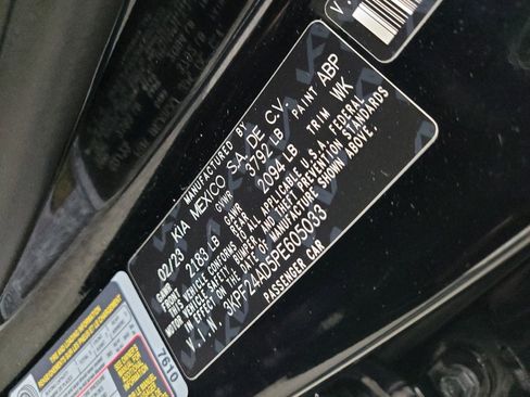 Used 2023 Kia Forte LXS image 33