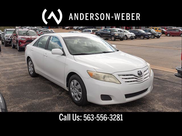 Used 2010 Toyota Camry FWD image 1