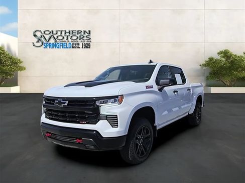 Used 2025 Chevrolet Silverado 1500 LT Trail Boss w/ Convenience Package II AWD/4WD image 41