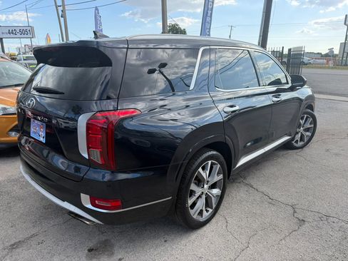 Used 2021 Hyundai Palisade Limited w/ Cargo Package FWD image 4