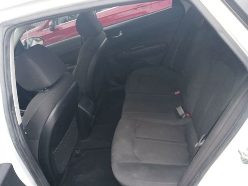 Used 2019 Kia Optima LX FWD image 7