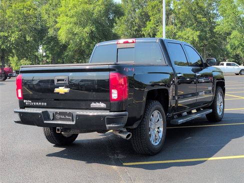 Used 2018 Chevrolet Silverado 1500 High Country AWD/4WD image 7