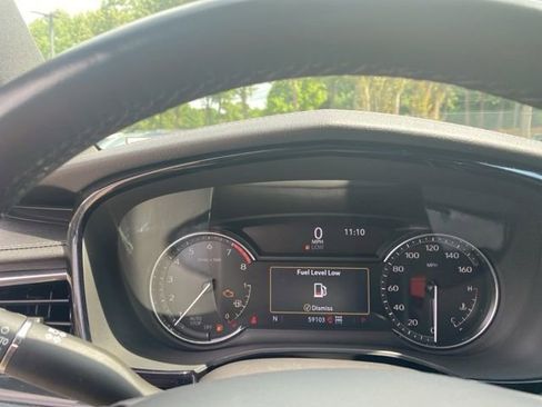 Used 2022 Cadillac XT6 Premium Luxury image 40