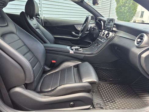 Used 2018 Mercedes-Benz C 300 4MATIC Cabriolet image 27