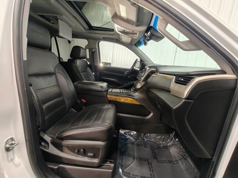 Used 2017 GMC Yukon Denali w/ Open Road Package image 27