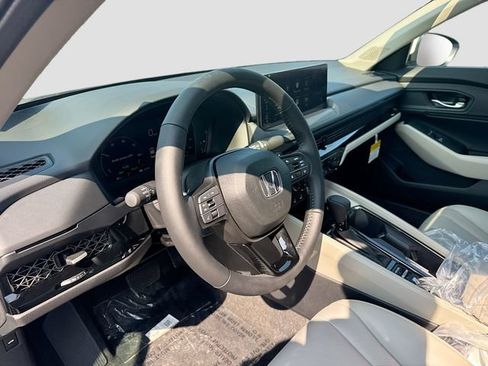 New 2026 Honda Accord EX-L image 9