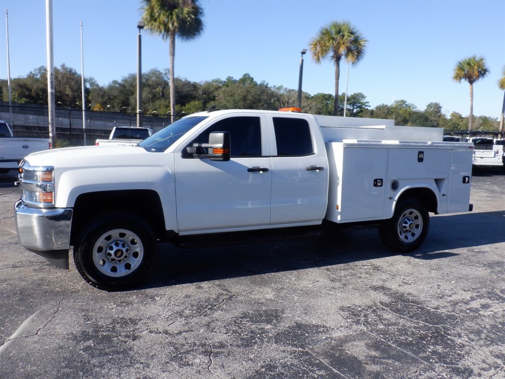 Used 2019 Chevrolet Silverado 2500 W/T w/ WT Convenience Package RWD image 2