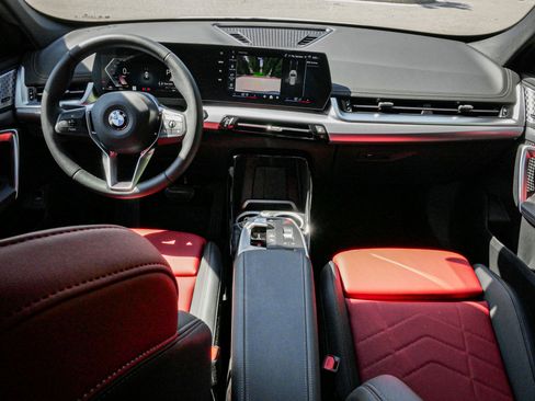 Used 2025 BMW X1 xDrive28i w/ Convenience Package image 29