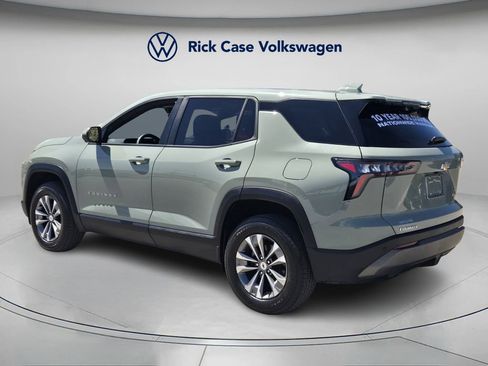 Used 2025 Chevrolet Equinox LT w/ Safety and Technology Package image 7