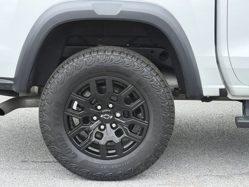 Used 2024 Chevrolet Colorado Trail Boss w/ Advanced Trailering Package AWD/4WD image 26