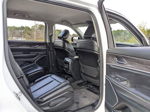 Certified 2021 Jeep Grand Cherokee L Limited image 50