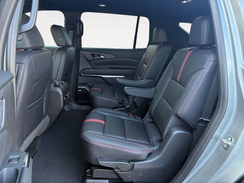 New 2026 Chevrolet Traverse RS FWD image 13