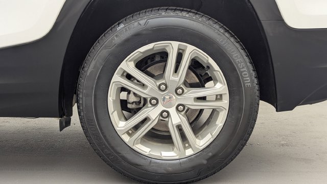Used 2023 GMC Terrain SLE AWD/4WD image 32