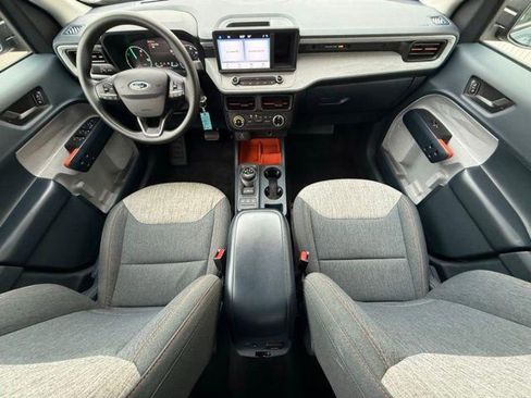 Used 2022 Ford Maverick XLT FWD image 18