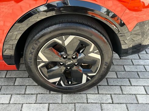 Used 2023 Kia Niro Wind image 40