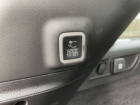 Used 2022 Jeep Grand Cherokee Trailhawk image 42