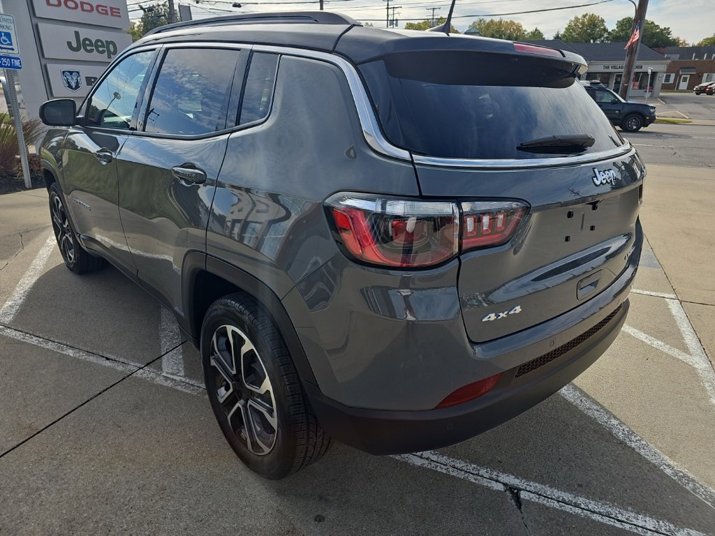 Certified 2023 Jeep Compass Limited AWD/4WD image 12