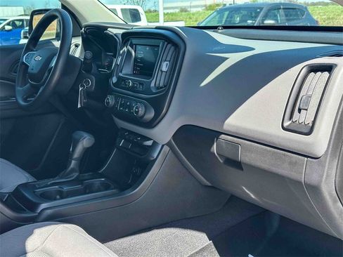 Certified 2021 Chevrolet Colorado W/T w/ WT Convenience Package image 18
