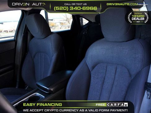 Used 2015 Chrysler 200 Limited w/ Convenience Group image 33