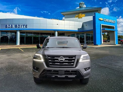 Used 2023 Nissan Armada SL w/ Midnight Edition Package RWD image 10