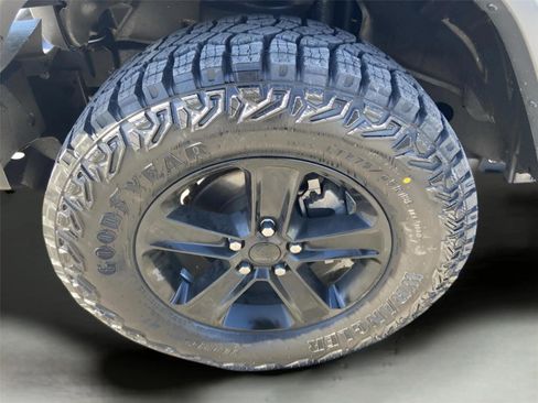 Used 2021 Jeep Wrangler Unlimited Sport image 16