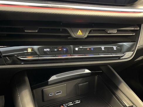 New 2025 Buick Envision Preferred image 23