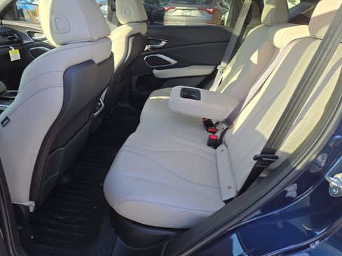 Certified 2025 Acura RDX SH-AWD image 17