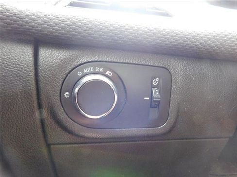 Used 2017 Chevrolet Cruze LS image 14