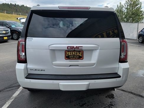 Used 2017 GMC Yukon SLT w/ Open Road Package image 6