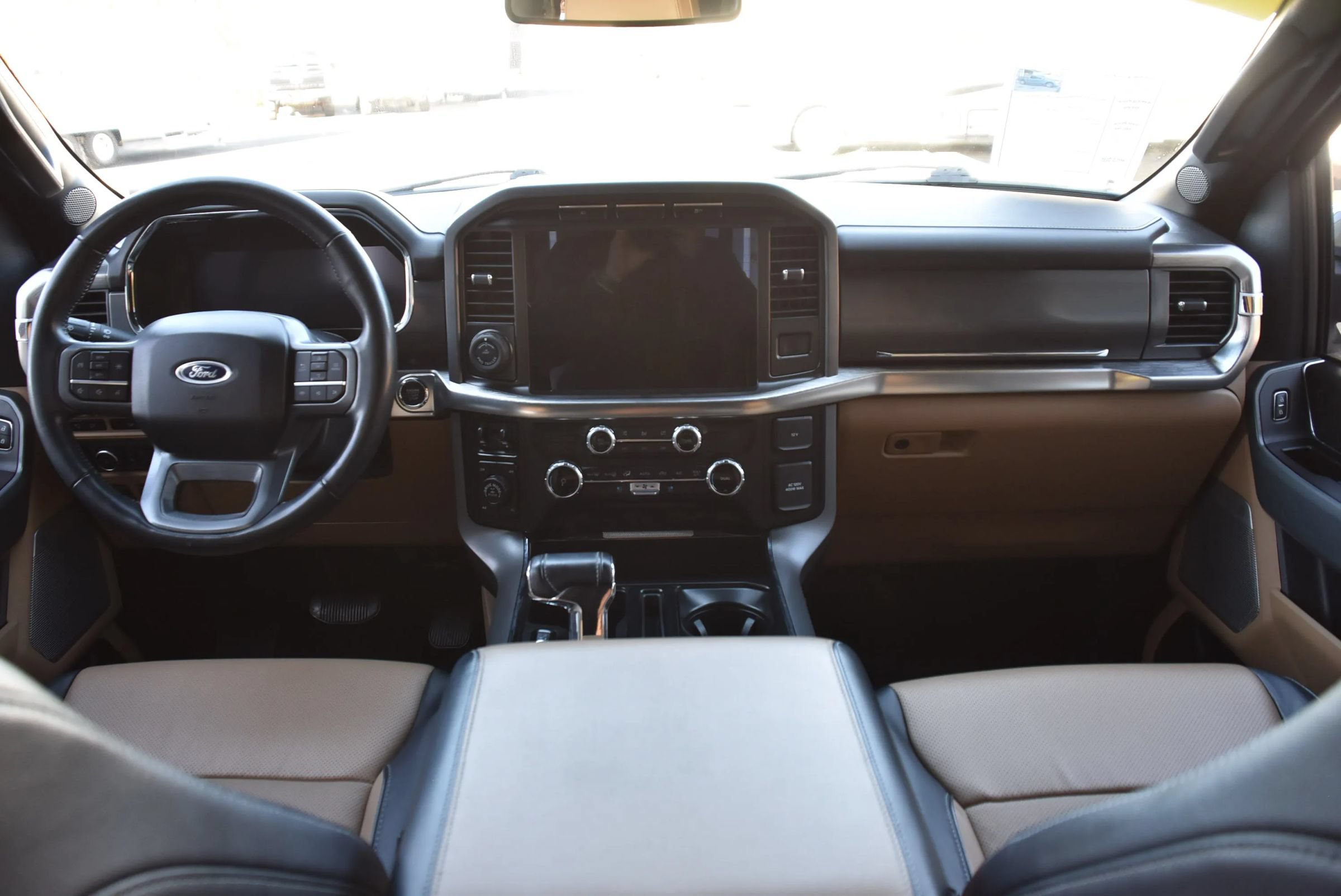 Used 2023 Ford F150 Lariat w/ Max Trailer Tow Package AWD/4WD image 26