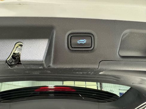 Used 2022 Hyundai Santa Fe XRT image 12