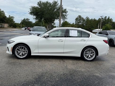Used 2025 BMW 330i Sedan RWD image 4