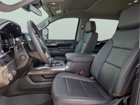 Used 2024 Chevrolet Silverado 1500 LTZ image 14