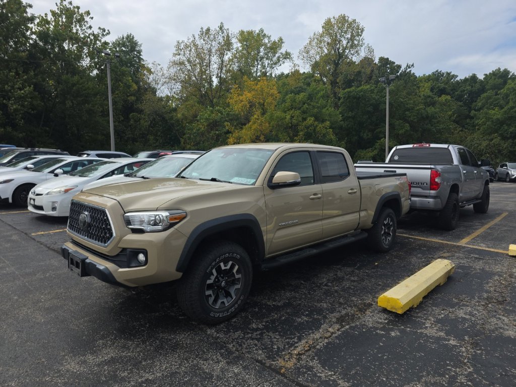 Used 2018 Toyota Tacoma TRD Off-Road AWD/4WD image 1