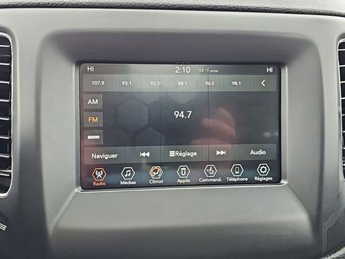 Used 2019 Jeep Compass Latitude w/ Cold Weather Group AWD/4WD image 14
