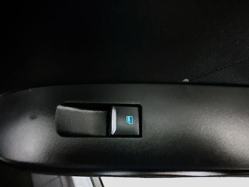 Used 2025 Ford Escape ST-Line w/ Tech Pack #1 FWD image 31