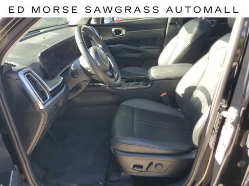 Used 2024 Kia Sorento SX image 18