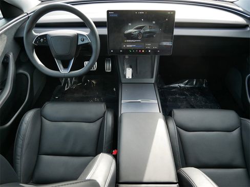 Used 2024 Tesla Model 3 Performance image 13