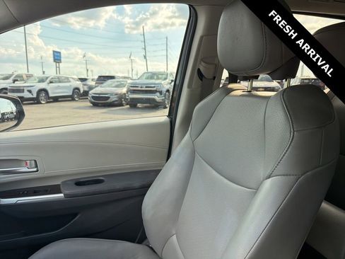 Used 2021 Toyota Sienna XLE FWD image 13