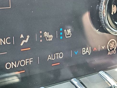 Used 2026 GMC Yukon Denali w/ Sun & Power Step Package AWD/4WD image 35