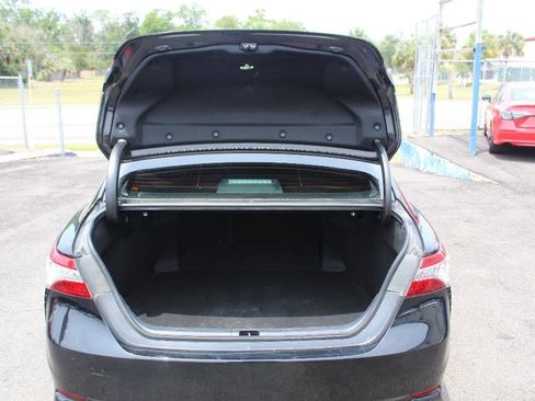 Used 2020 Toyota Camry XSE image 22
