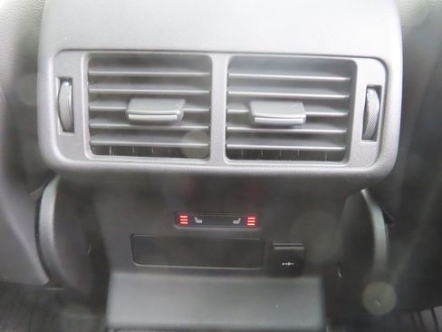 Used 2023 Land Rover Range Rover Velar R-Dynamic S AWD/4WD image 40