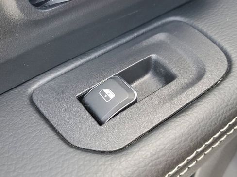 New 2025 RAM 2500 Rebel w/ Rebel Level 1 Equipment Group AWD/4WD image 18