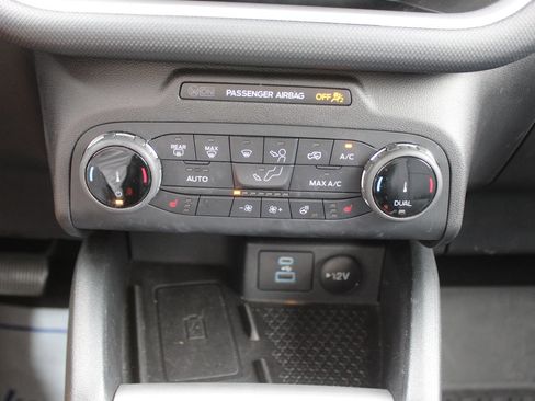 Used 2022 Ford Bronco Sport Outer Banks w/ Tech Package AWD/4WD image 29