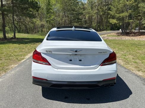 Used 2019 Genesis G70 2.0T Advanced w/ Prestige Package image 6
