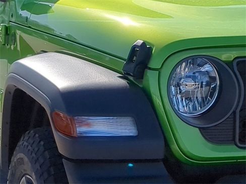 New 2025 Jeep Wrangler Sport S image 9