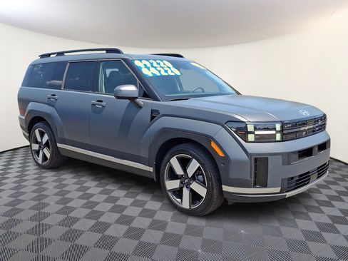 Used 2025 Hyundai Santa Fe Limited AWD/4WD image 1